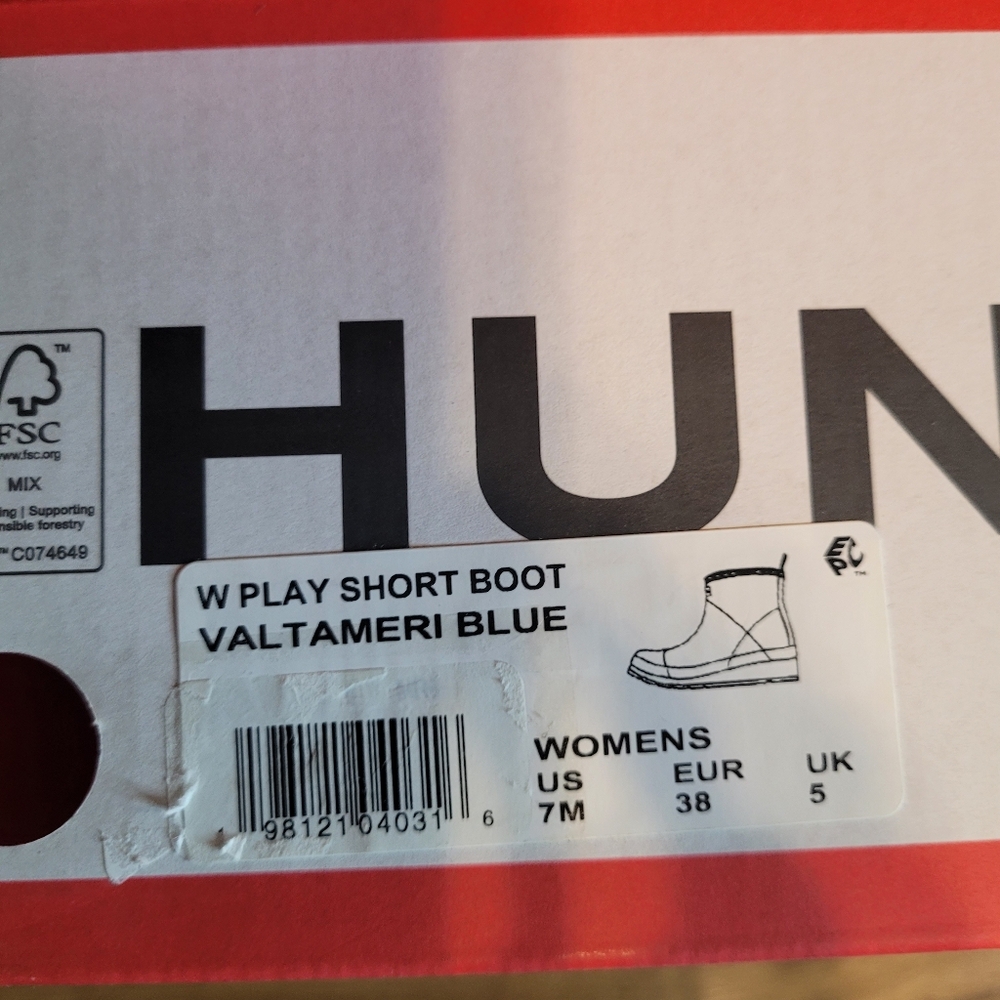 Hunter Blue Winter & Rain Boots - Picture 12 of 12